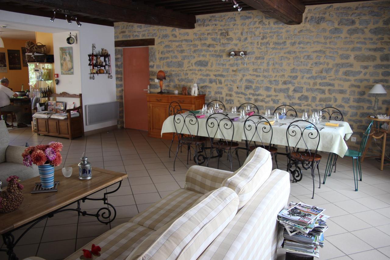 Au Rendez Vous De L'Auxois B&B Essey Exteriör bild